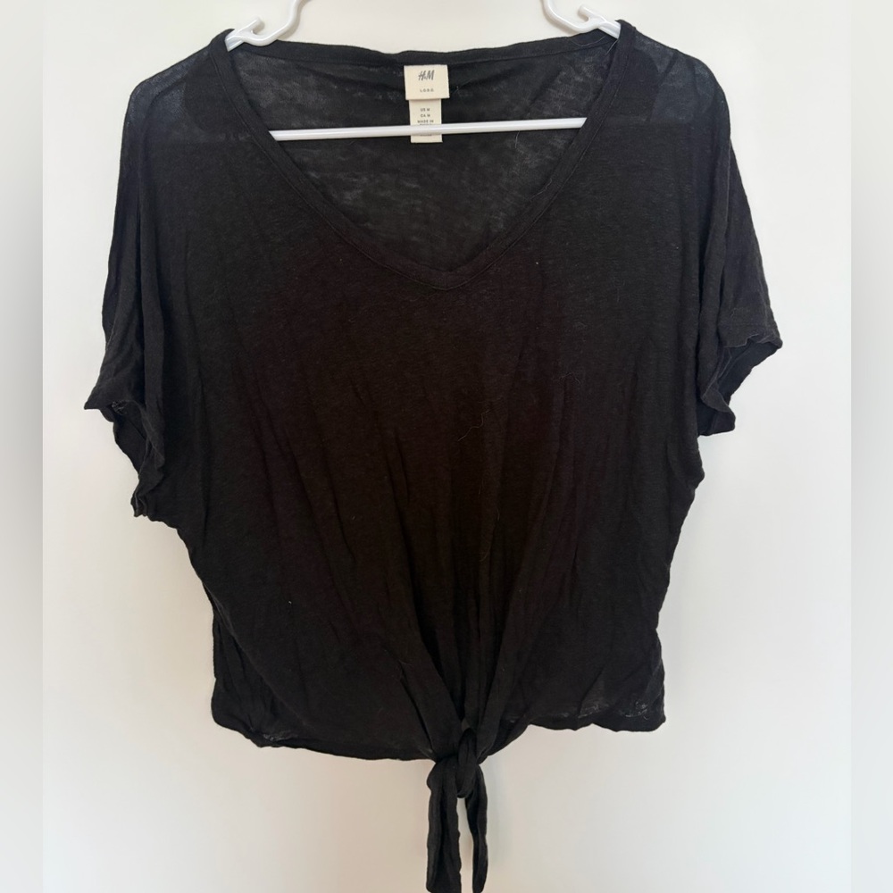 H&M Black Short Sleeve Tie-Front Top